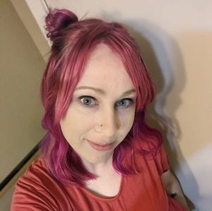 Meet your Posher, Nichole